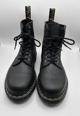 Dr. Martens Doc Martens 1460 Ambassador Blk Leather Lace Up Boots Size M9 / W10