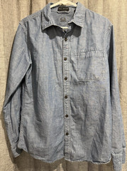 Bullhead Denim Co Mens Sz Medium Denim Button Up 100% Cotton Long Sleeve Jean