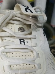 Mens 9 On The Roger Pro tennis shoes sleek engineered mesh upper 4 ROGER fereder