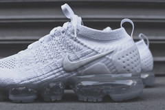 Nike Air VaporMax Flyknit 2 942842-100