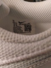 NIKE AIR MAX EXCEE TRIPLE WHITE LEATHER / MESH SHOES WOMENS SIZE 8.5