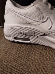 NIKE AIR MAX EXCEE TRIPLE WHITE LEATHER / MESH SHOES WOMENS SIZE 8.5