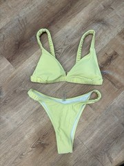 Yellow Solid Bikini Wide Strap 2 Piece Set Women’s Regular Size L Hand Wash Only