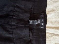 NWOT Eileen Fisher Linen Trouser W/Pleats, Cuffs, Zip Up and Pockets. Black Sm