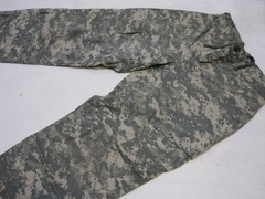 USGI ARMY ISSUE ACU DIGITAL COMBAT UNIFORM PANTS 50/50 COTTON/NYLON BOTTOMS USED
