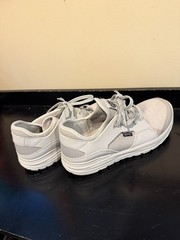 Lems Shoes Men Gray Athletic Size 10.5 — Worn Twice Read Description