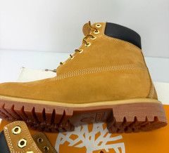 Timberland Mens Premium 6-Inch Boot Wheat Nubuck Waterproof TB010061 713 NEW
