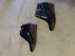 Dr. Scholl’s Black Wedge Ankle Boots Booties Comfort Shoes Women’s Size 9