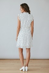 ON-34TH White/Black Polka Dot Shift Dress Sleeveless Ruffle V-Neck Tie M