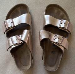 Birkenstock Women’s Rose Gold 2-Strap Buckle Slide Sandals Cork EU 39 US 8