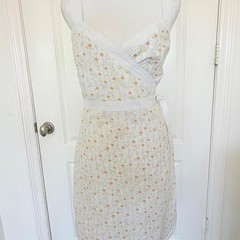 Max Studio Floral Wrap Dress Size 0 Mini Cottagecore Lace Trim