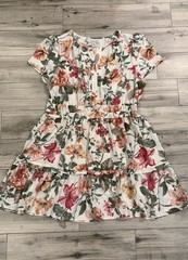 Rachel Zoe Multi color Floral Knee Length Dress Short Sleeve Tiered Size 2X