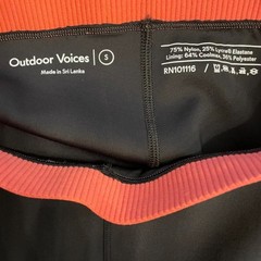 NWT Outdoor Voices Smooth 7/8 Leggings Sz S