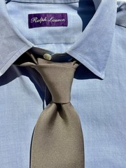 Ralph Lauren Purple Label Solid Silver / Grey Silk Necktie – Italy – $235.00
