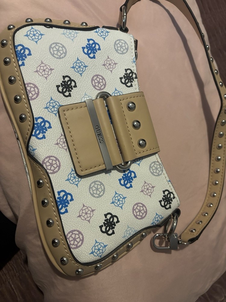 GUESS Logo Print Studded Crossbody Bag White/Beige Zip/Magnetic, Pockets