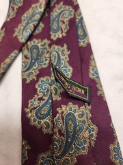 Hunting Horn Classics Men’s Tie Imported Silk Made USA Grape And Teal Paisley