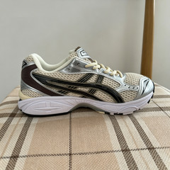 Pre-owned Asics Gel Kayano 14 Metalic Silver Cream US10