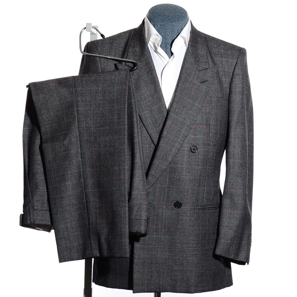 41R 40R Vintage 90s Double-Breasted Gray Overcheck 2-Piece Suit Trousers Jacket