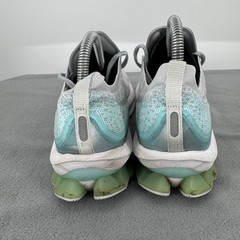 ASICS Gel Kinsei Blast Womens 9 Glacier Grey Mint Running Shoes