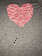 Torrid women’s Sz:1 Gray Knit Sweater Pink space dye heart Pullover Plus Size
