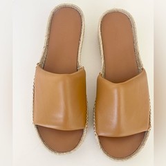 Vince Jesse Genuine Leather Slip On Open toe Espadrille Sandals NEW 9