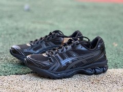 New with Box ASICS Gel-Kayano 14 Black 1201A019-001 Men size 11