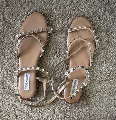 Steve Madden Studded Strappy Ankle Strap Buckle Sandals Beige Women’s US 8