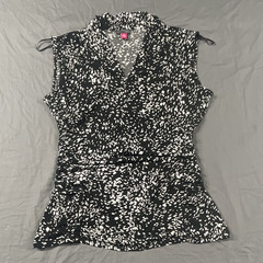 Vince Camuto Women’s Black/White Abstract V-Neck Sleeveless Blouse Top M