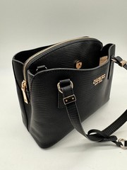 GUESS Lyndi Girlfriend textured women’s small satchel crossbody bag -Black
