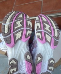 ASICS GEL-Kayano 14 Women’s Running Sneakers White/Silver/Pink Mesh 1203A667-100