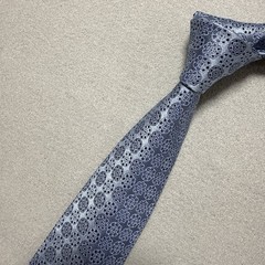 Brioni Silk Tie Blue Silver Medallion Floral Geometric Pattern 9cm Made in Italy