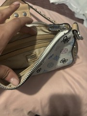 GUESS Logo Print Studded Crossbody Bag White/Beige Zip/Magnetic, Pockets