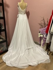 babyonline dress A-Line V-Neck Ball Gown princess sweep train Size 8