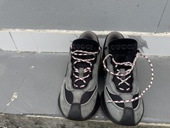 gucci sneakers men size 8used authentic no box