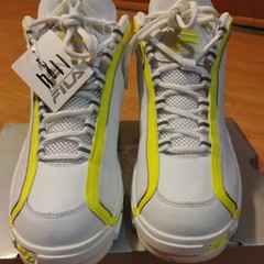 FILA Men’s Mid Top Basketball Sneakers White Yellow Colorblock 5BM01377-141