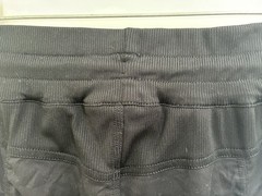 The North Face Women’s Solid Black Nylon Adjustable Waist Lightweight Pants S