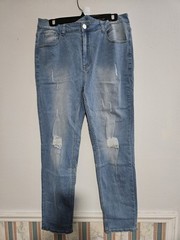 Mens Distressed Jeans. Size Large. Measuring Up To Levi’s 34×34 Brand New (54)