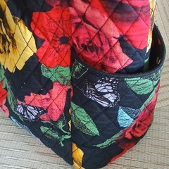 Vera Bradley Retired Havana Rose large tote Zip Closure Inner Pockets