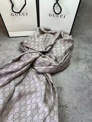 GUCCI SCARF SHAWL AUTHENTIC 100% SILK BEIGE BROWN CLASSIC LOGO LIGHT WEIGHT