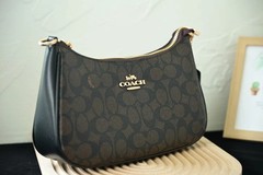 New COACH CA548 Women’s Teri Shoulder Bag In Signature Canvas Gold/Brown Black