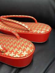 Zori Japanese straw sandals Red and gold high-grade Women Size: US W6 / JP 23cm