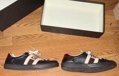 Gucci Men’s Black Leather Lace-Up Sneakers Ecru Logo Strap US 9