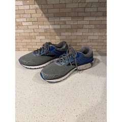 Brooks Running Shoes bundle size 13
