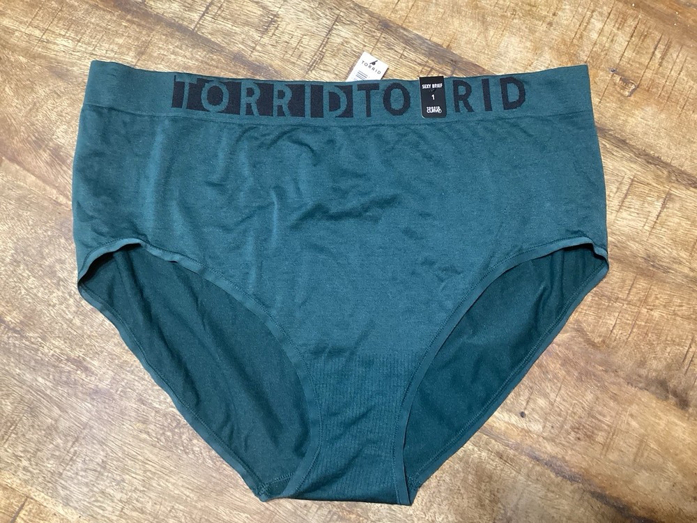 Torrid Curve Hunter Green Size 1 Sexy brief Torrid Logo