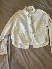 PILCRO Anthropologie White Contrast Stitch Cropped Button Down Shirt Size M Wide