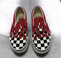 Vans Classic Slip-On Shoes Checkerboard Flame Red Blood Drip Size M5 /W6.5