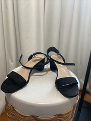 Dream Pairs Women’s Ankle Strap Low Block Chunky Heel Sandals Pump Shoes Size 8.