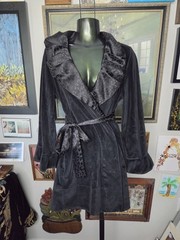 Y2K Betsey Johnson Black Short Velvet Robe w/ Leopard Print Trim + Bell Sleeves