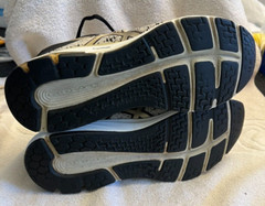 Asics GEL-Pulse 11 Running Sneakers Womens 11 43 White Black Low Top 1022A237