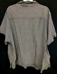 At last & Co. black white buttoned floral embroidered short sleeve top 30/32W